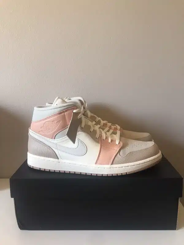RÉPLICA AIR JORDAN RETRO 1 MID MILAN - Imagen 2