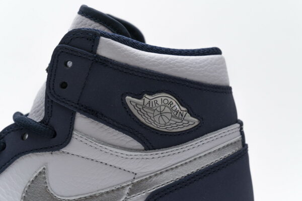 RÉPLICA AIR JORDAN 1 RETRO HIGH CO.JP SUITCASE SPECIAL BOX 'MIDNIGHT NAVY' - Imagen 5
