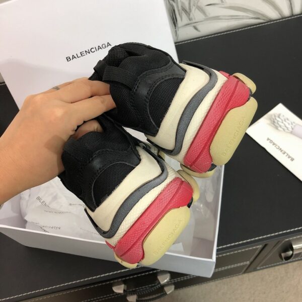 RÉPLICA BALENCIAGA TRIPLE S 17FW - Imagen 4
