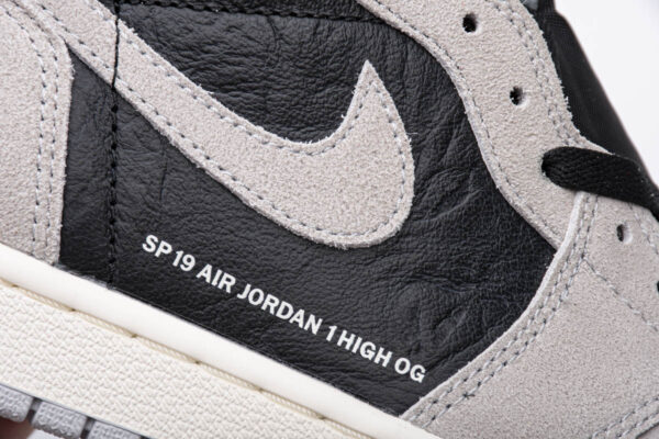 RÉPLICA AIR JORDAN 1 RETRO HIGH OG 'NEUTRAL GREY' - Imagen 7
