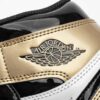RÉPLICA AIR JORDAN 1 RETRO HIGH OG NRG 'GOLD TOP 3' - Imagen 3