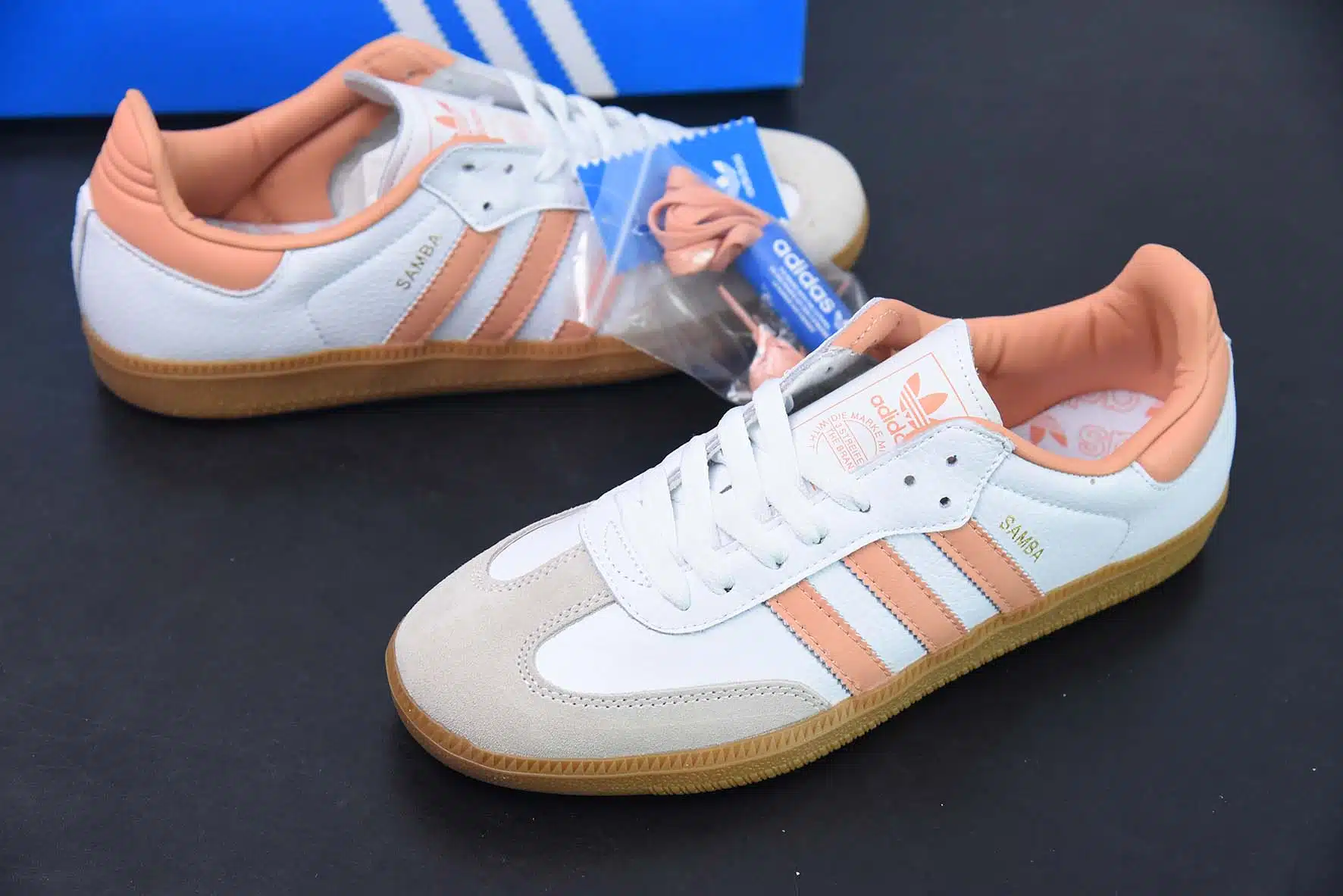 RÉPLICA ADIDAS WHITE 'WONDER CLAY' - Imagen 6