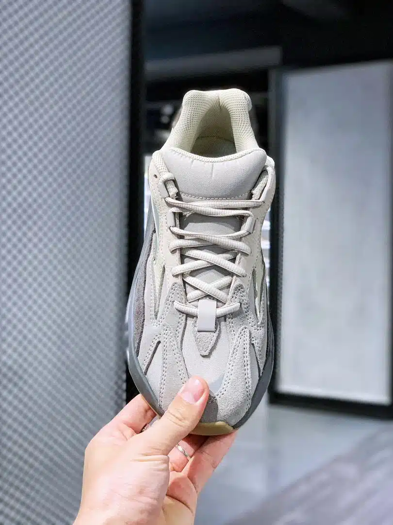 RÉPLICA ADIDAS YEEZY BOOST 700 V2 ‘TEPHRA’ - Imagen 7