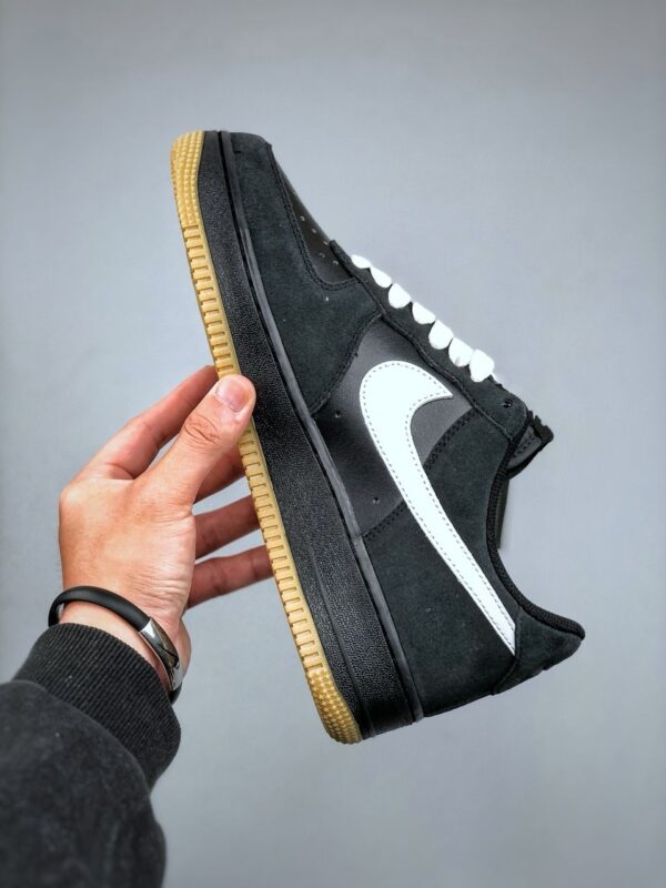 RÉPLICA AIR FORCE 1 '07 LV8 'BLACK WHITE' GUM - Imagen 8