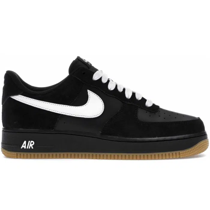 RÉPLICA AIR FORCE 1 '07 LV8 'BLACK WHITE' GUM