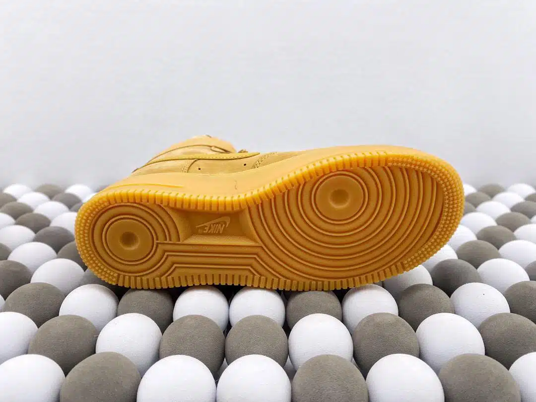 RÉPLICA AIR FORCE 1 MID '07 'FLAX WHEAT' - Imagen 6