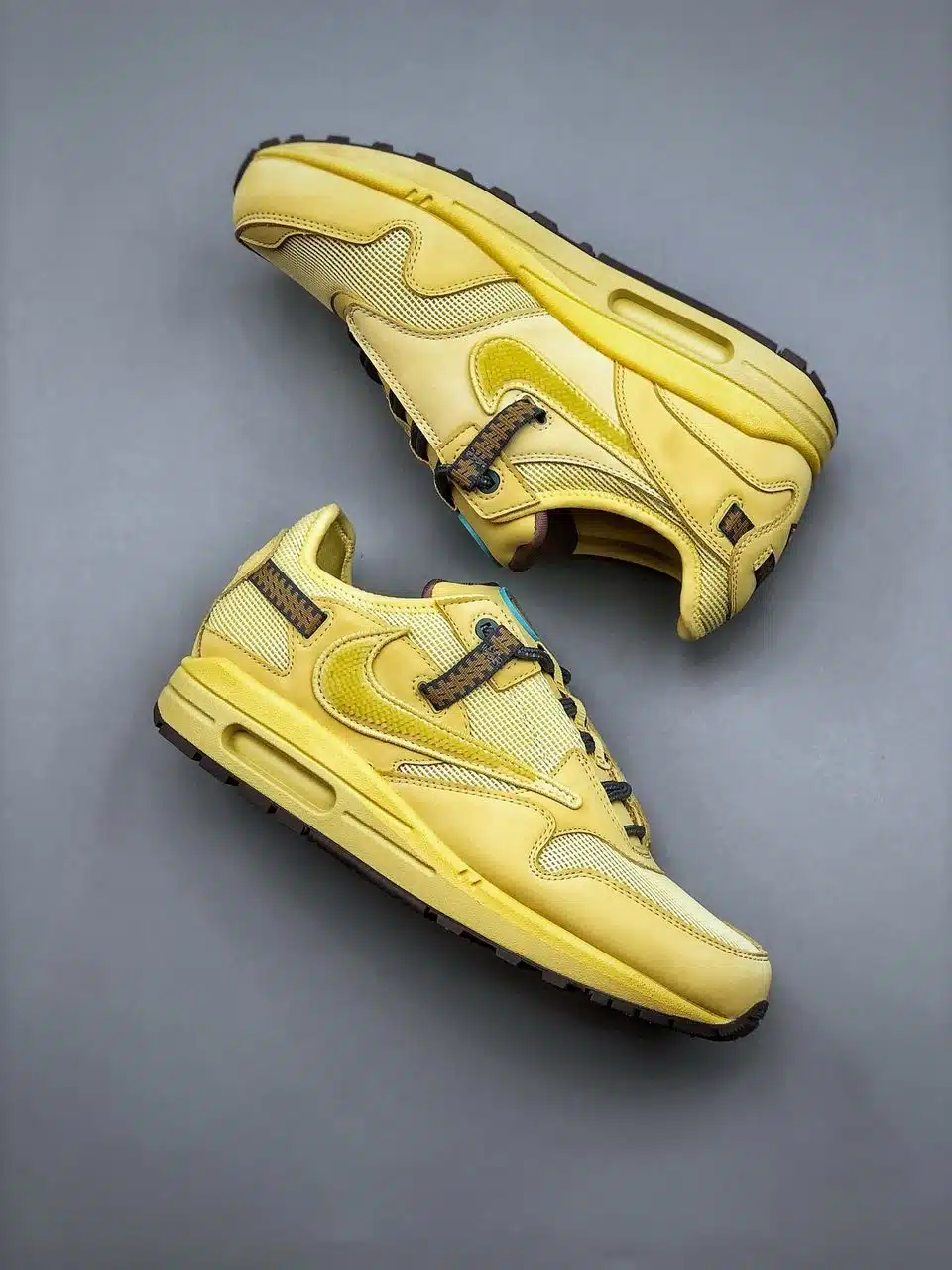 RÉPLICA AIR MAX 1 TRAVIS SCOTT CACTUS JACK SATURN 'ORO' - Imagen 2