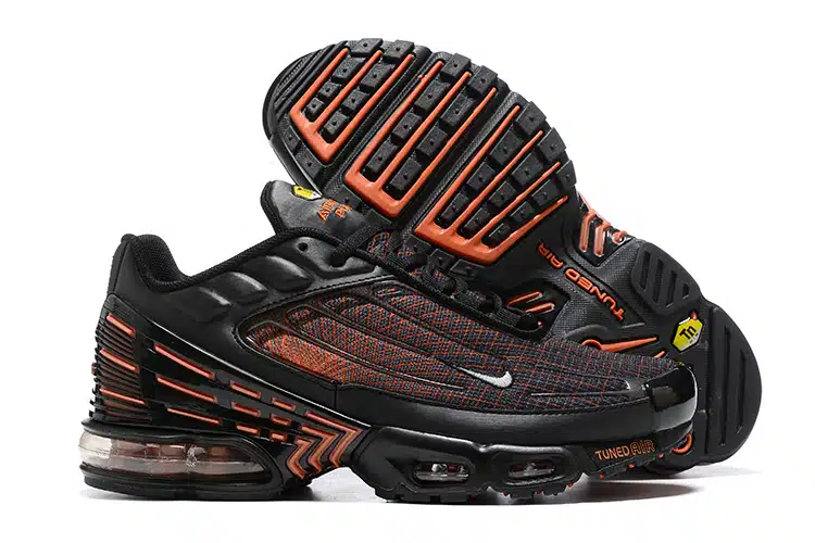 RÉPLICA AIR MAX PLUS 3 'BLACK ORANGE' - Imagen 4