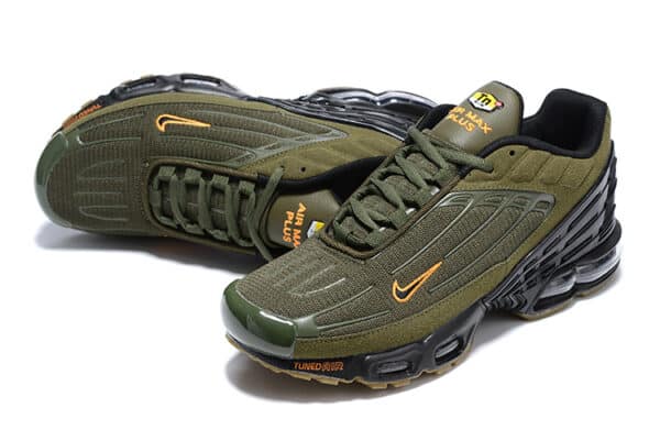 RÉPLICA AIR MAX PLUS 3 'OLIVE' - Imagen 4