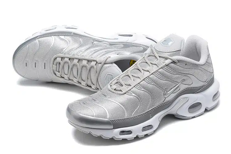 RÉPLICA AIR MAX PLUS 'SILVER GREY' - Imagen 2