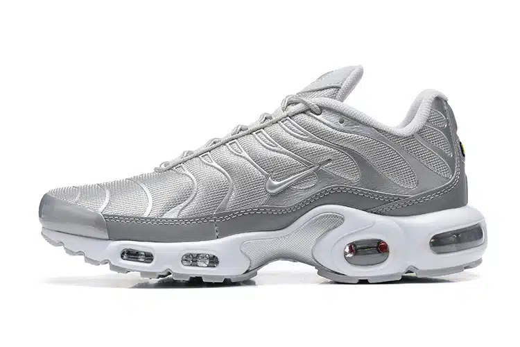 RÉPLICA AIR MAX PLUS 'SILVER GREY' - Imagen 6