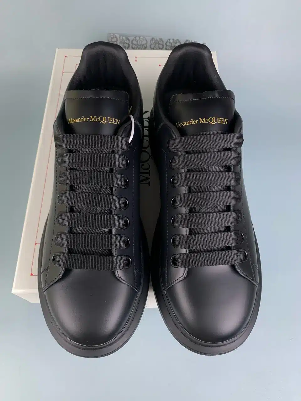 RÉPLICA ALEXANDER MCQUEEN OVERSIZED NEGRAS - Imagen 6