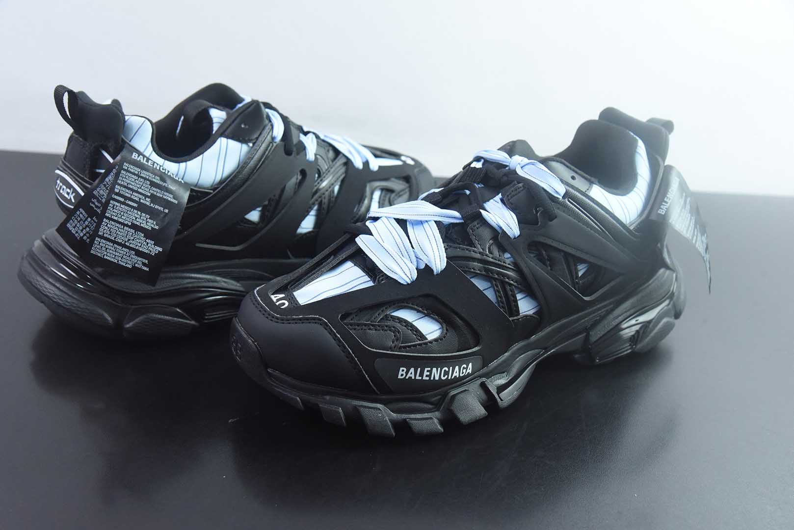 BALENCIAGA TRACK SHIRT 'NEGRAS Y AZULES' - Imagen 2