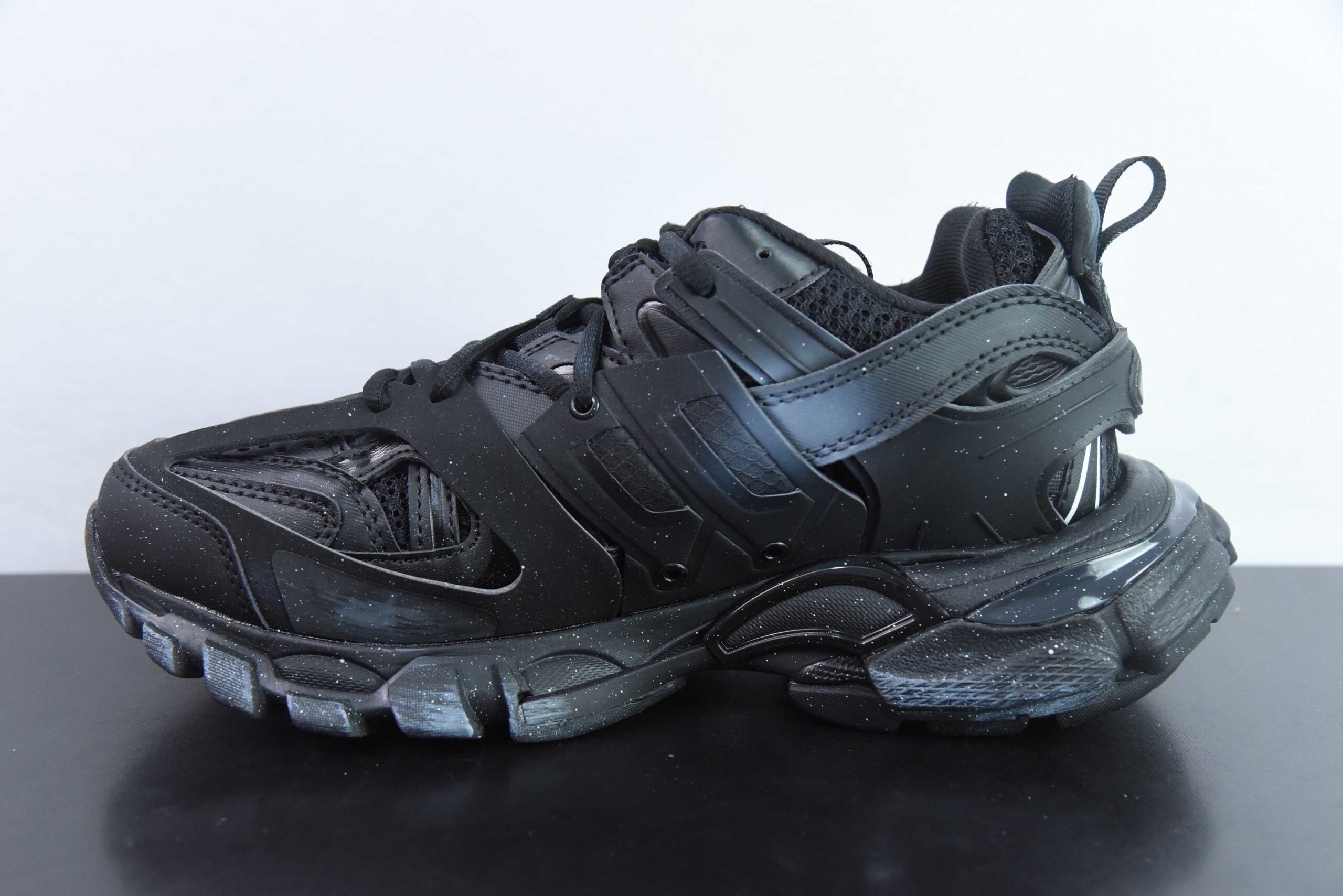 BALENCIAGA TRACK SIGNATURE 'NEGRAS' - Imagen 8