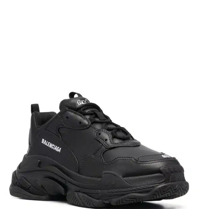 RÉPLICA BALENCIAGA TRIPLE S 'NEGRAS'