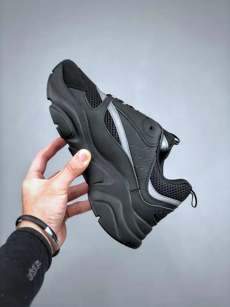 RÉPLICA DIOR B22 'REFLECTIVE BLACK' - Imagen 8