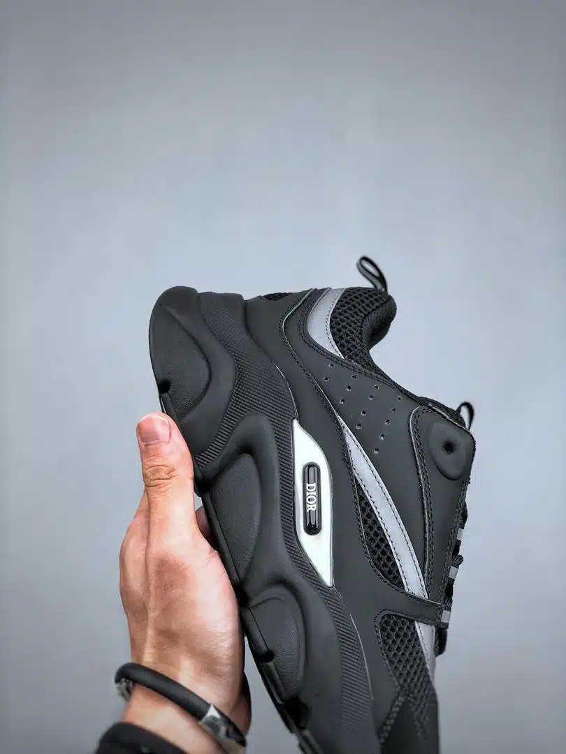 RÉPLICA DIOR B22 'REFLECTIVE BLACK' - Imagen 5