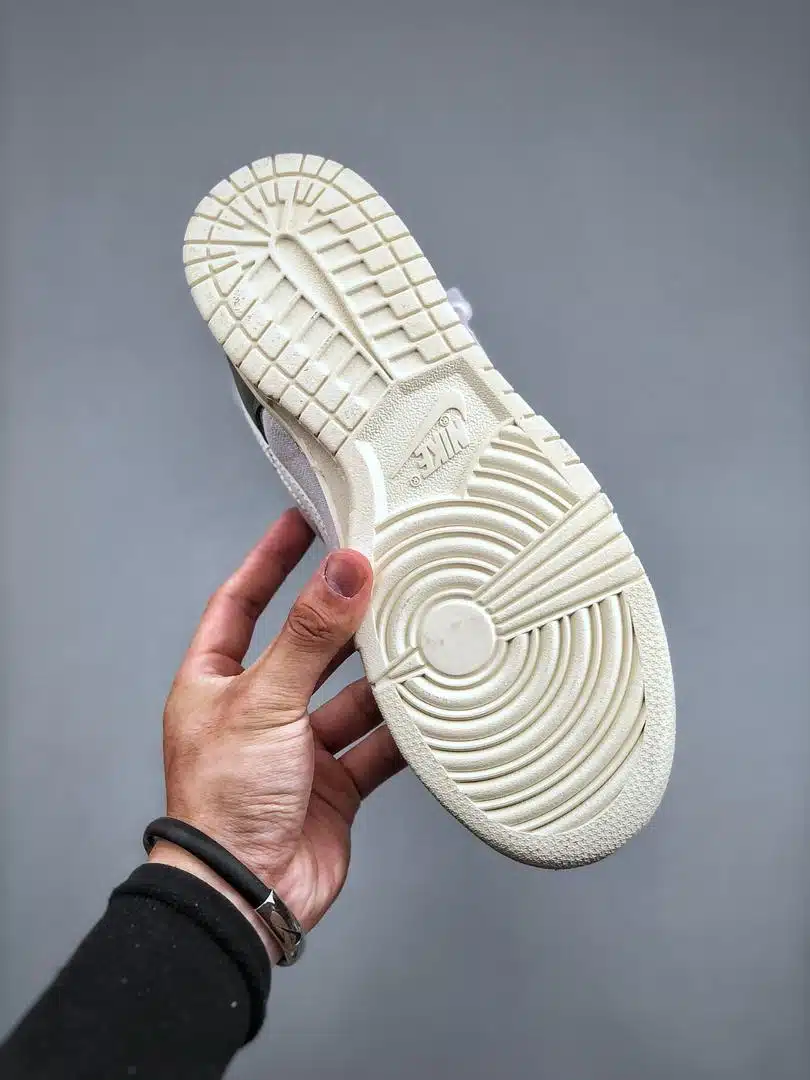 RÉPLICA DUNK LOW ‘MICA GREEN’ - Imagen 3