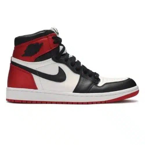 RÉPLICA AIR JORDAN 1 RETRO HIGH 'SATIN BLACK TOE'