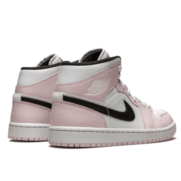 RÉPLICA JORDAN 1 BARELY ROSE - Imagen 2