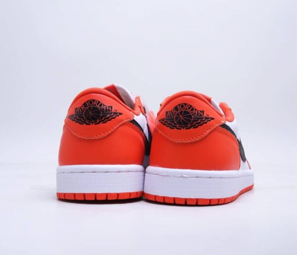 RÉPLICA JORDAN 1 LOW STARFISH - Imagen 5