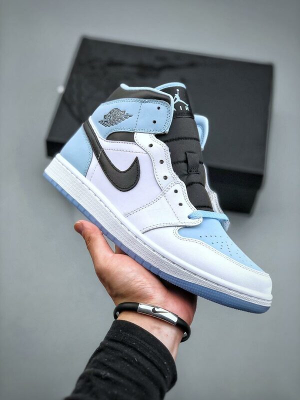 RÉPLICA JORDAN 1 MID 'ICE BLUE' - Imagen 9