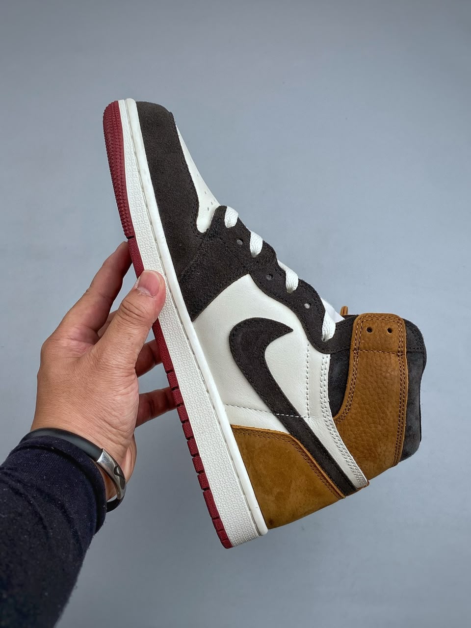 JORDAN 1 RETRO HIGH OG 'LOVE LETTER' - Imagen 8