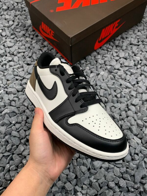 RÉPLICA JORDAN 1 RETRO LOW 'MOCHA' - Imagen 9