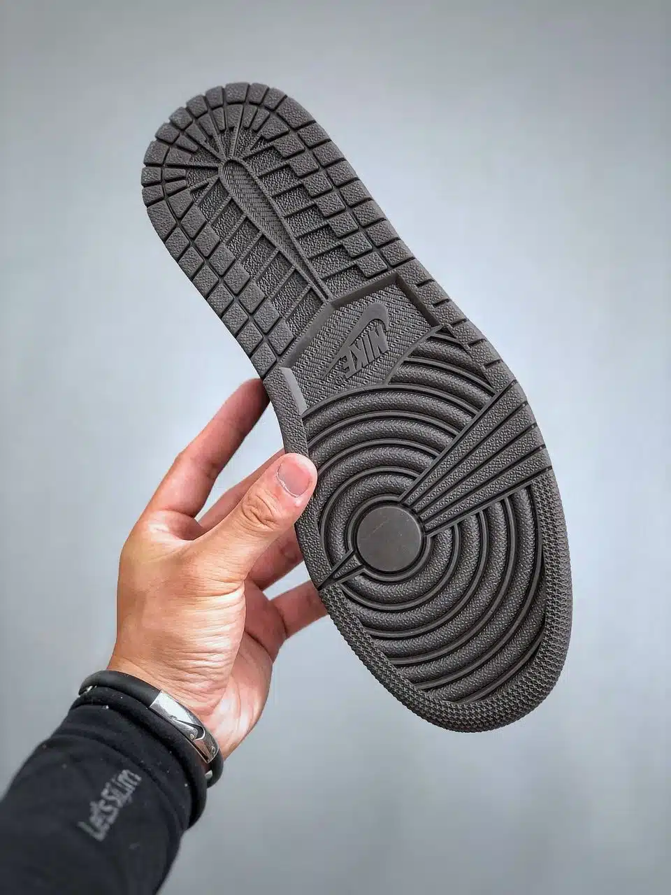 RÉPLICA JORDAN 1 RETRO LOW TRAVIS SCOTT 'VELVET BROWN' - Imagen 5