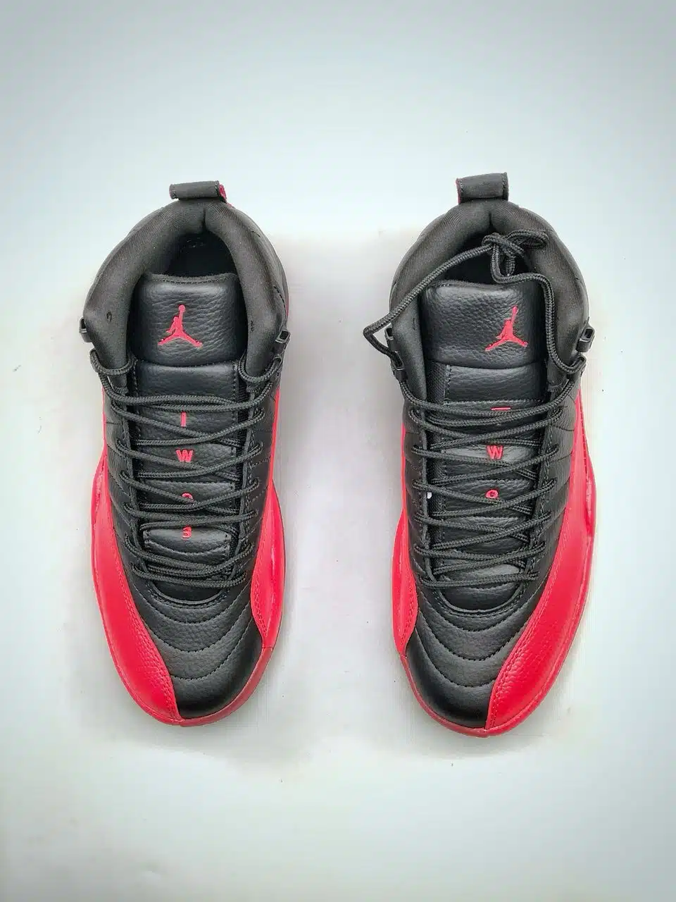 RÉPLICA JORDAN 12 RETRO 'FLU GAME' (2025) - Imagen 6
