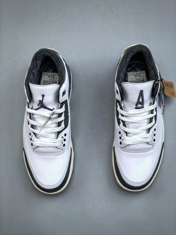 RÉPLICA JORDAN 3 RETRO OG SP A MA MANIÉRE 'DIFFUSED BLUE' - Imagen 6