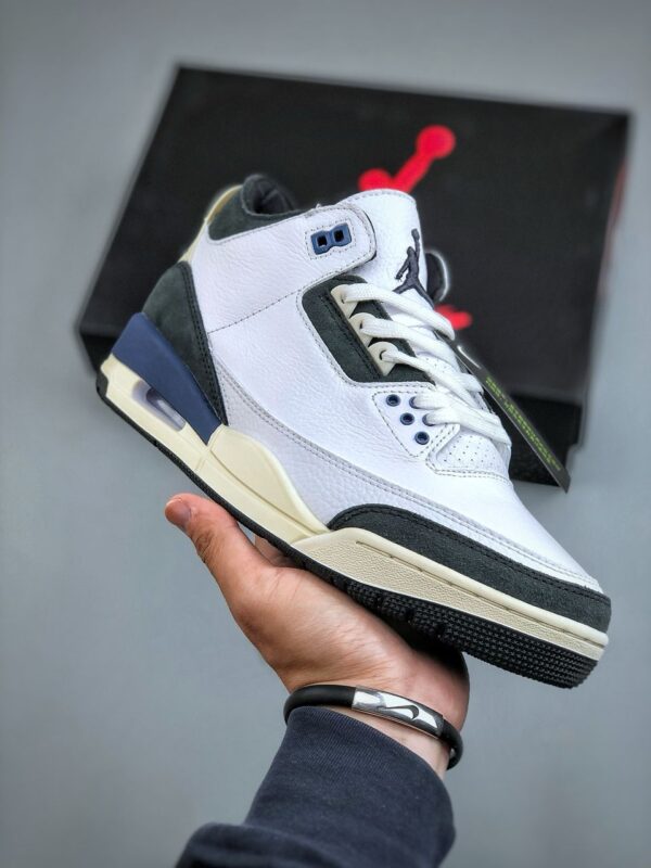 RÉPLICA JORDAN 3 RETRO OG SP A MA MANIÉRE 'DIFFUSED BLUE' - Imagen 9