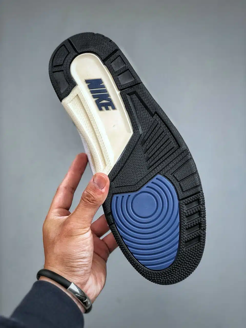 RÉPLICA JORDAN 3 RETRO OG SP A MA MANIÉRE 'DIFFUSED BLUE' - Imagen 3