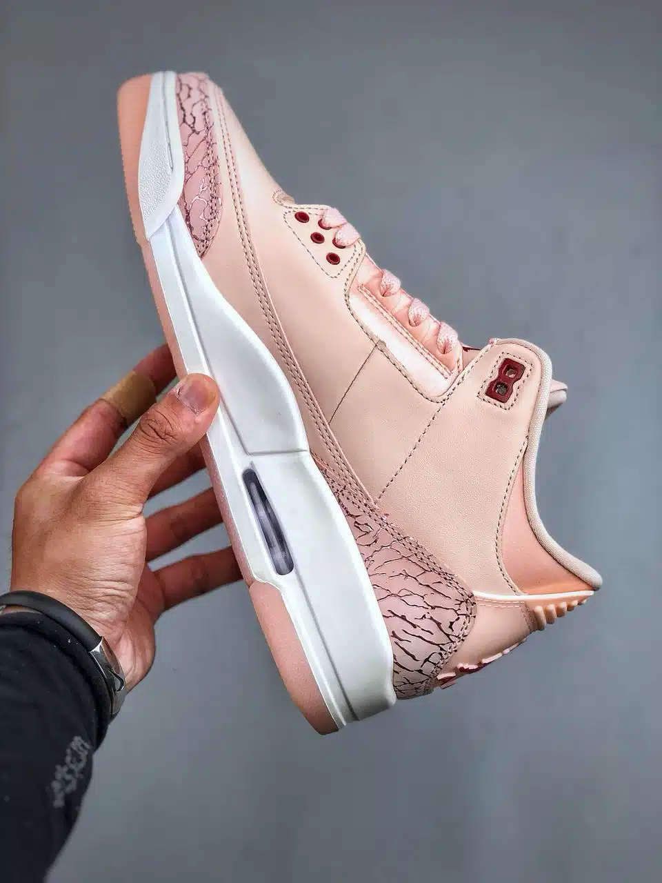 REPLICA JORDAN 3 RETRO 'VALENTINE'S DAY TREAT YOURSELF' (2025) - Imagen 8