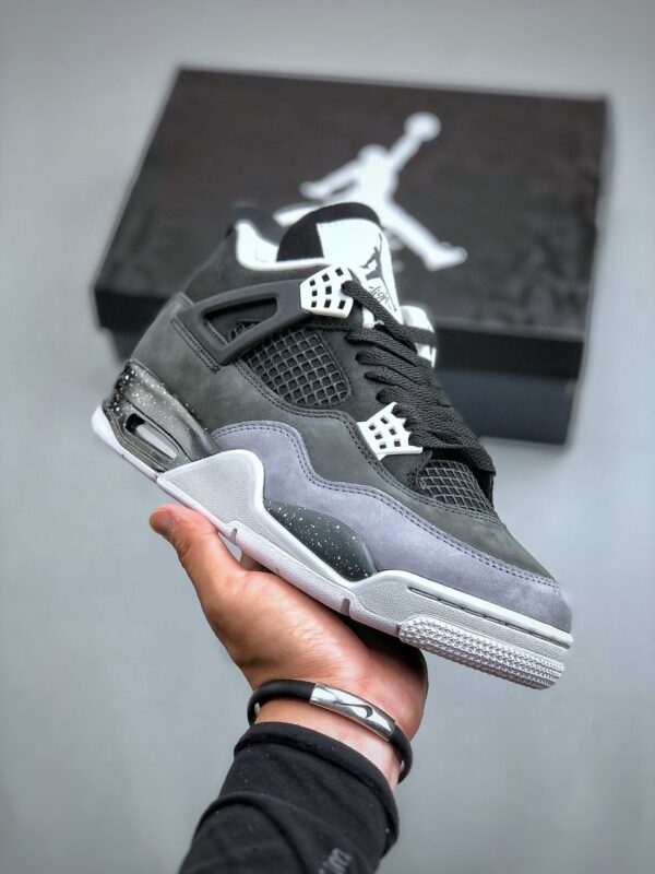 RÉPLICA JORDAN 4 RETRO 'FEAR' (2024) - Imagen 9