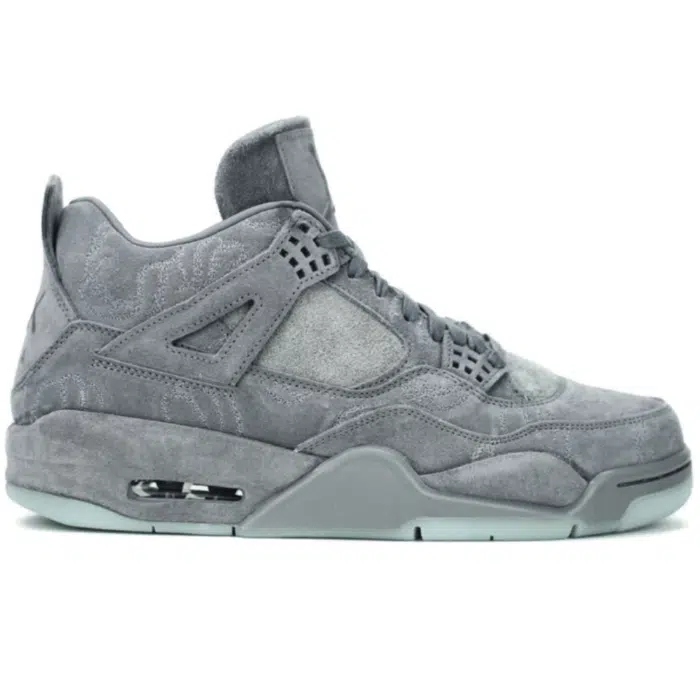 RÉPLICA JORDAN 4 RETRO KAWS 'GREY'