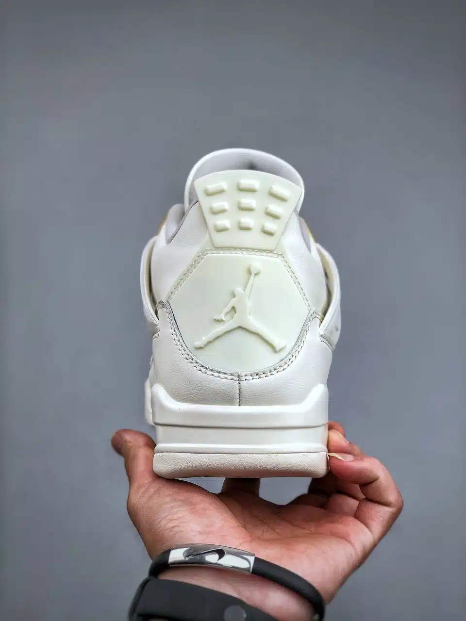 RÉPLICA JORDAN 4 RETRO 'METALLIC GOLD' - Imagen 4