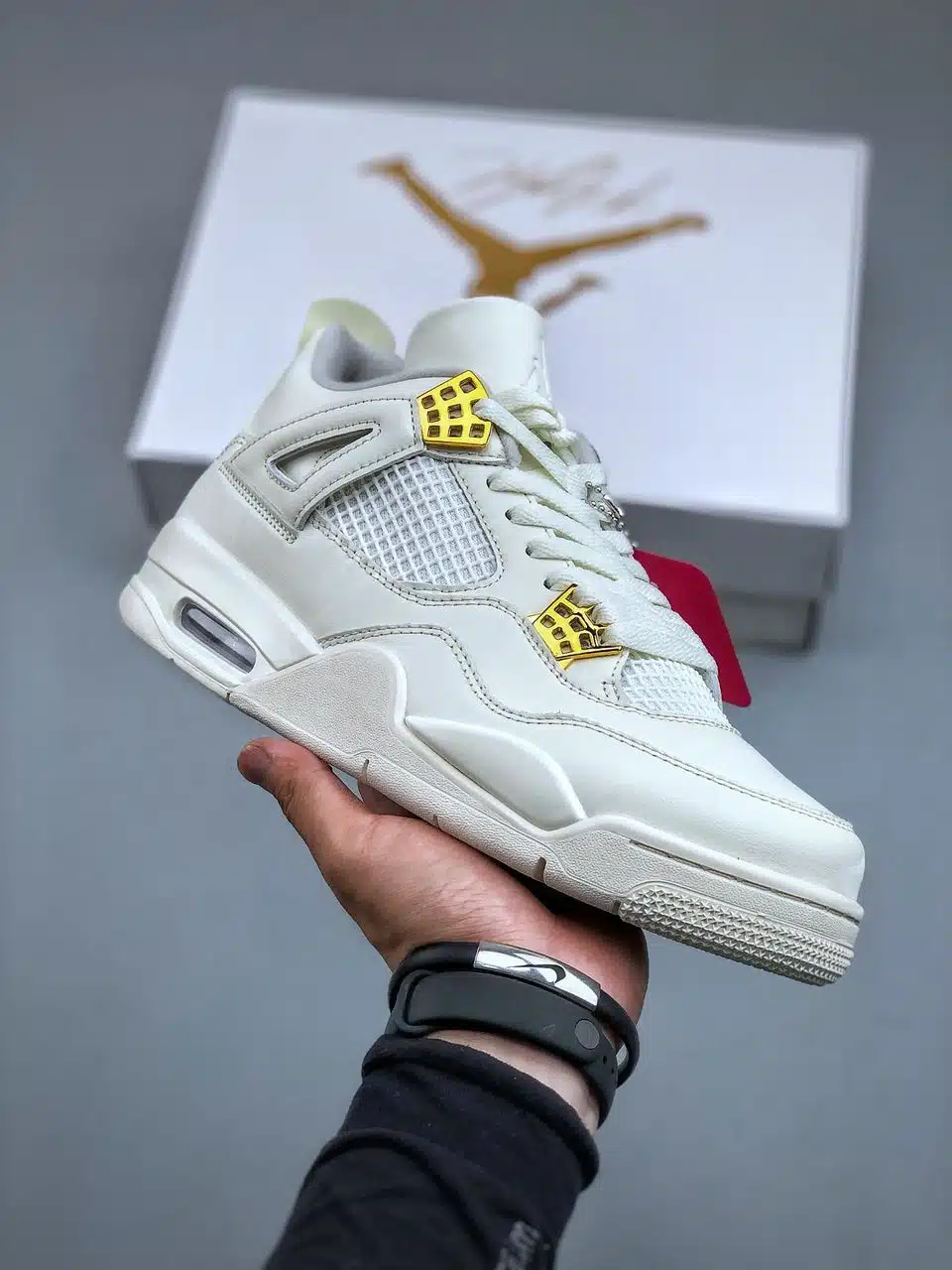 RÉPLICA JORDAN 4 RETRO 'METALLIC GOLD' - Imagen 9