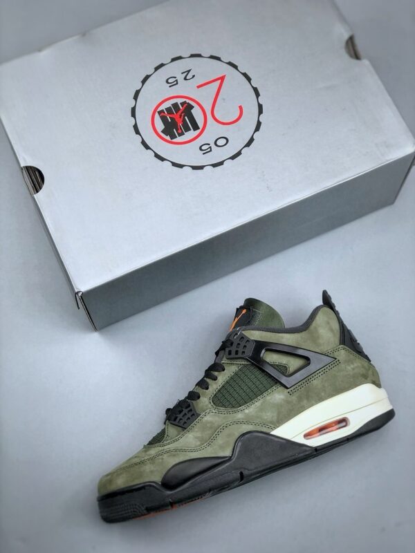 RÉPLICA JORDAN 4 RETRO OG 'UNDEFEATED' (2025) - Imagen 7