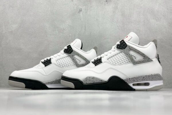 RÉPLICA JORDAN 4 RETRO 'WHITE CEMENT' (2025) - Imagen 6