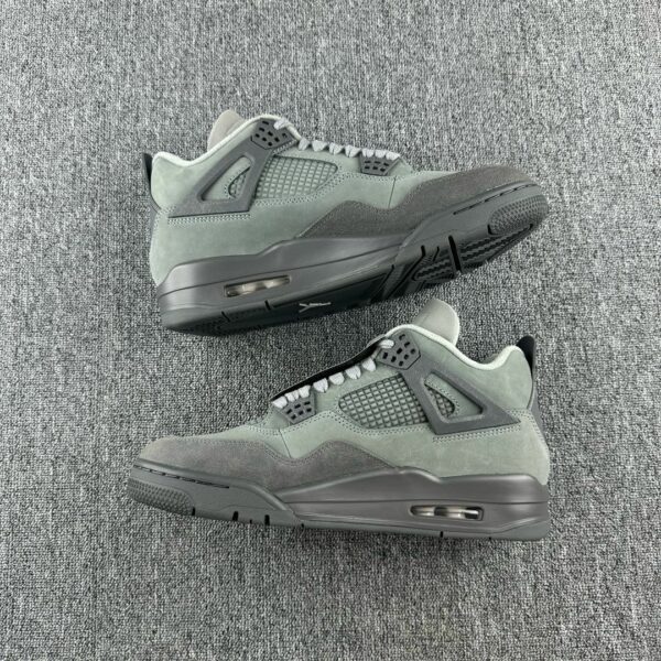 RÉPLICA JORDAN 4 SE PARIS OLYMPICS 'WET CEMENT' - Imagen 5