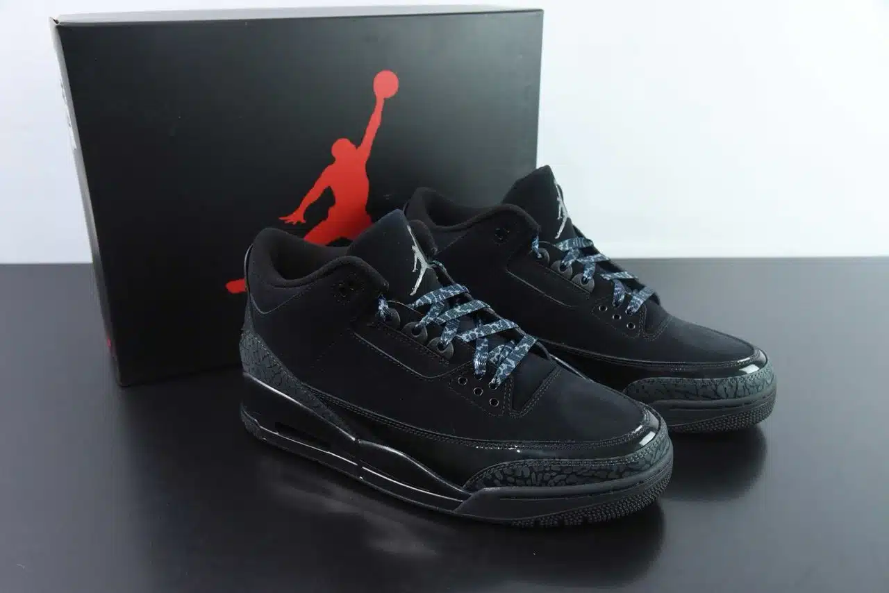 RÉPLICA JORDAN RETRO 3 'BLACK CAT' (2025) - Imagen 5