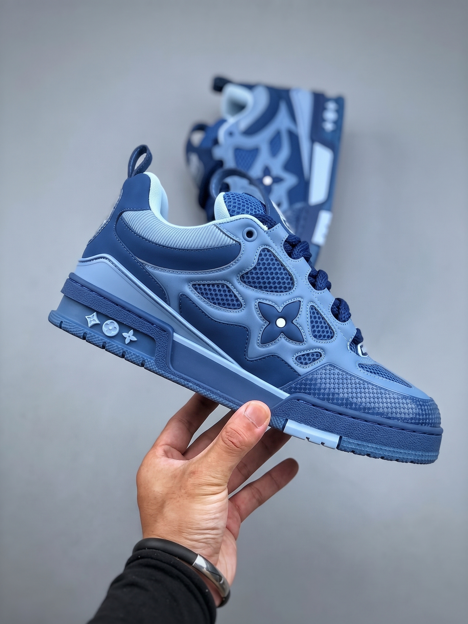 LOUIS VUITTON LV SKATE 'AZULES' - Imagen 6
