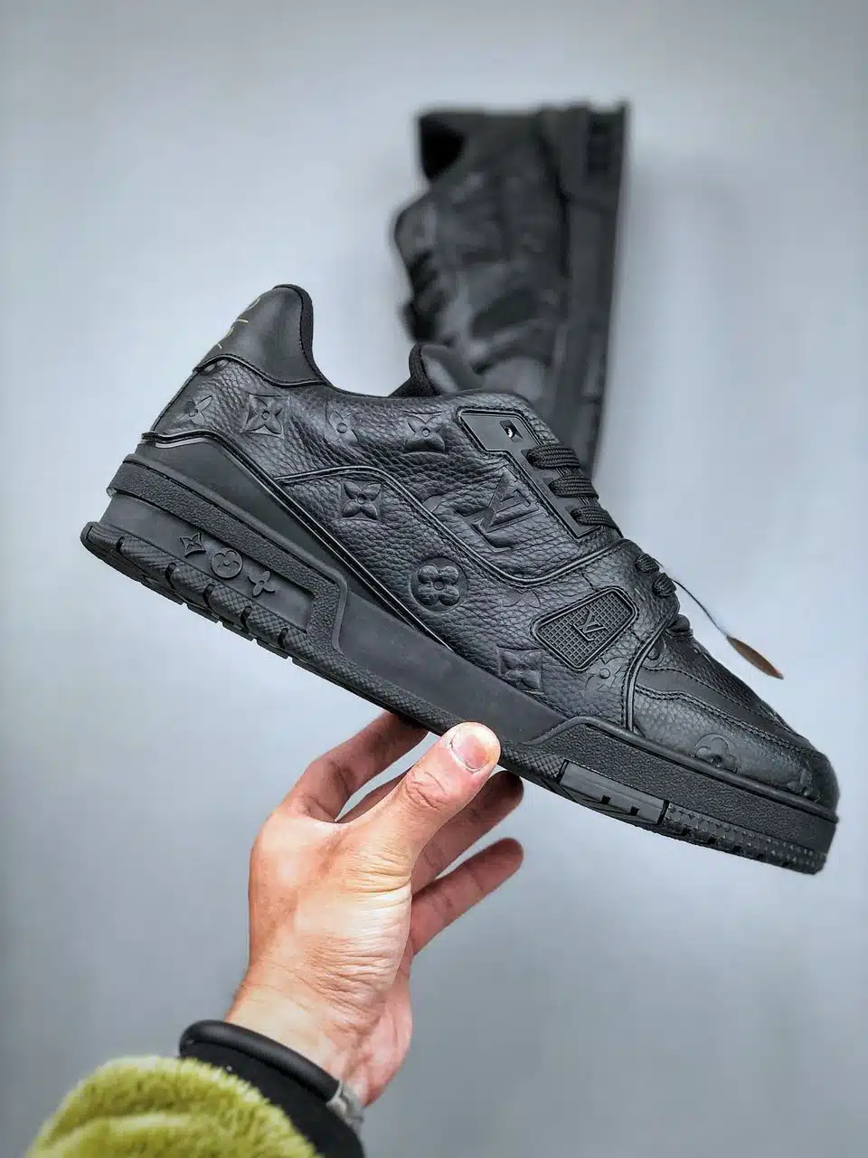 RÉPLICA LOUIS VUITTON TRAINER 'NEGRAS' - Imagen 6