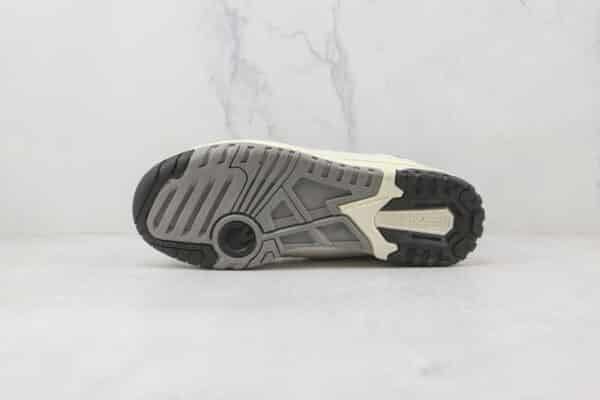 RÉPLICA NEW BALANCE 550 'CREAM BLACK' - Imagen 4