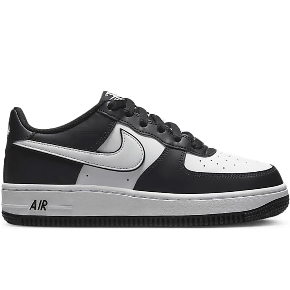 RÉPLICA NIKE AIR FORCE 1 LOW ’07 LV8 ‘PANDA’