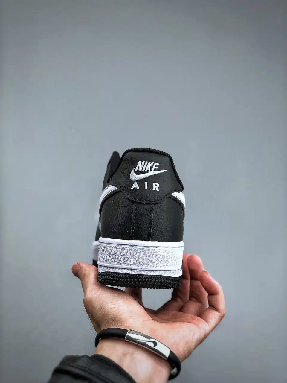 RÉPLICA NIKE AIR FORCE 1 LOW ’07 LV8 ‘PANDA’ - Imagen 4