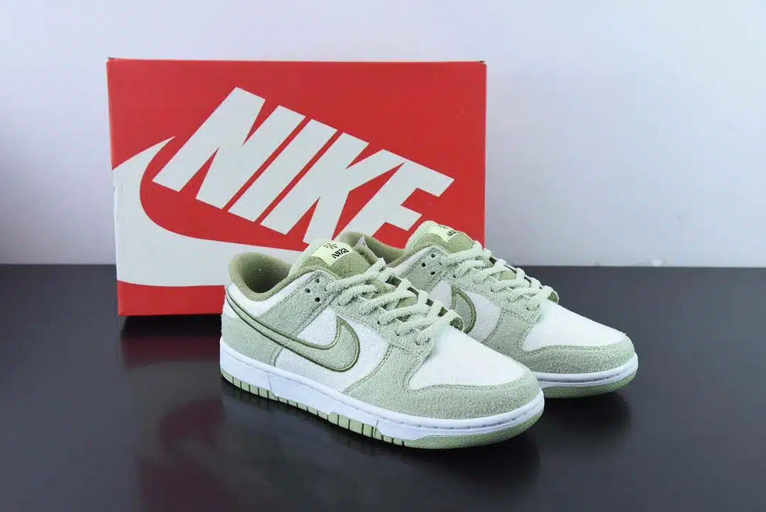 RÉPLICA NIKE DUNK LOW SE FLEECE PACK "HONEYDEW" - Imagen 6