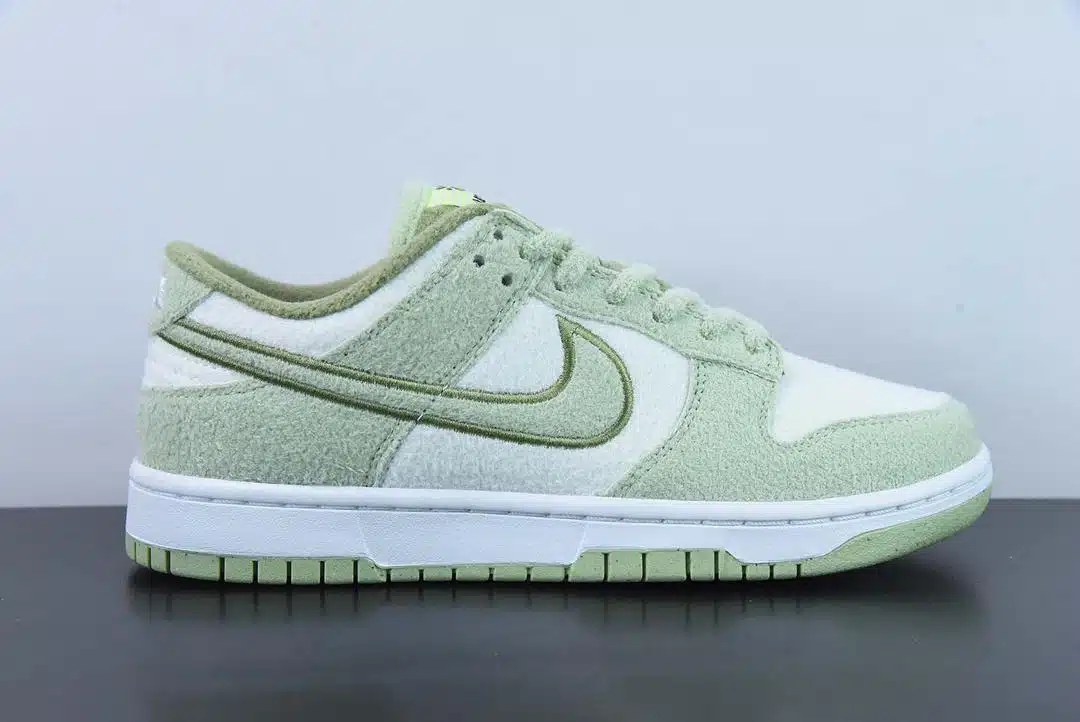 RÉPLICA NIKE DUNK LOW SE FLEECE PACK "HONEYDEW" - Imagen 9