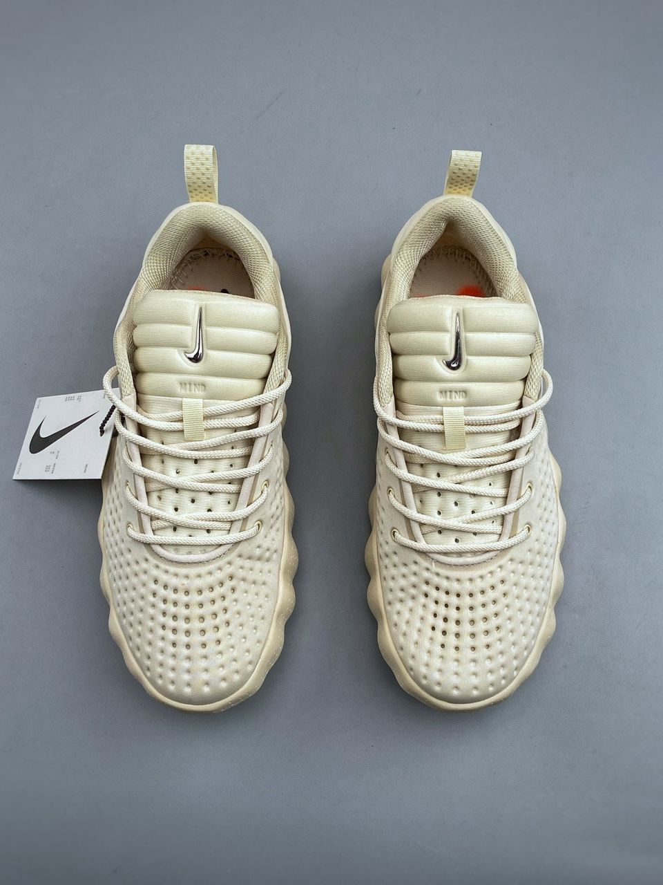 NIKE MIND 002 'LIGHT KHAKI' - Imagen 8